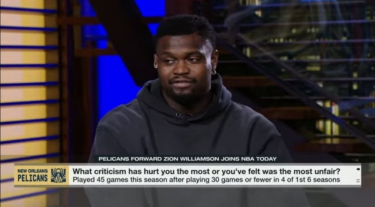 锡安：我反思过自己是否做了足够多的努力出场打球 目前效果不错